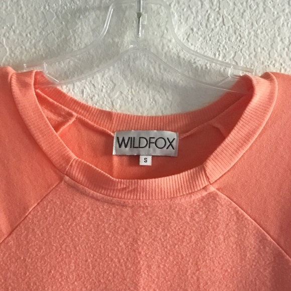 WILDFOX Coral Short Sleeve Paw Print Sweater - S - Picture 3 of 4